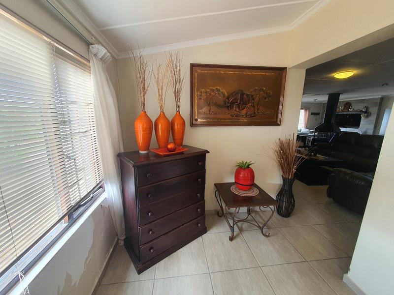 5 Bedroom Property for Sale in Gouritsmond Western Cape